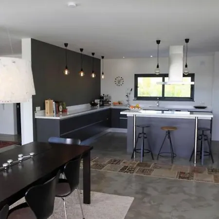 New- Design Villa- 10 Min From Beach, Pool And Great View Willa