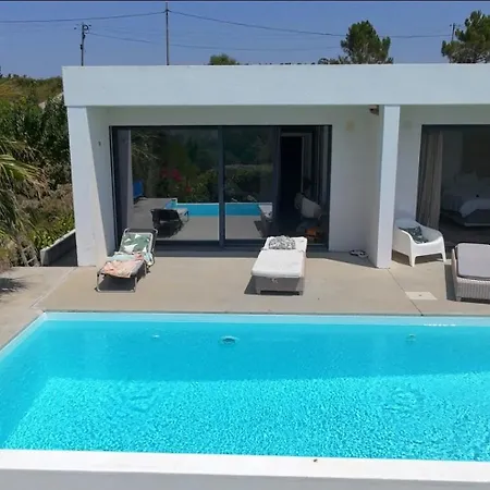 Ericeira Design Villa With Private Pool & Stunning Views *