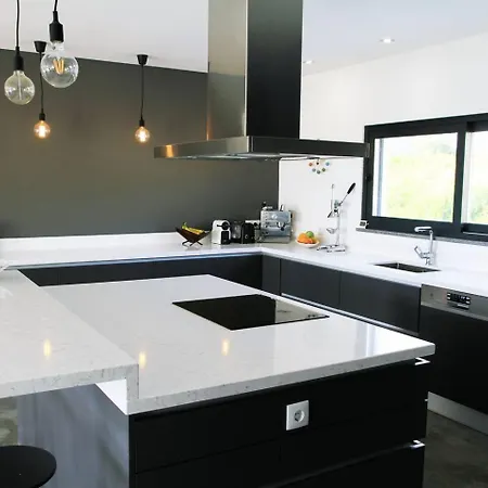 New- Design Villa- 10 Min From Beach, Pool And Great View Βίλα *