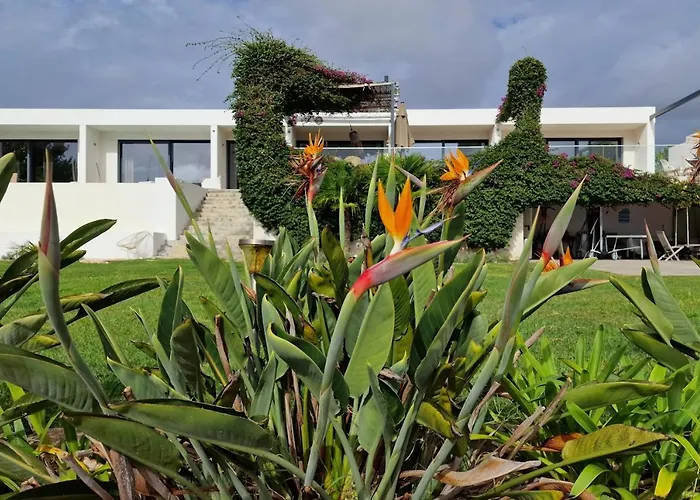 New- Design Villa- 10 Min From Beach, Pool And Great View Villa